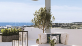 3 bedrooms penthouse for sale in Estepona