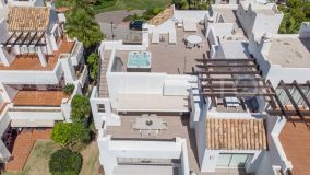 For sale duplex penthouse in Lomas del Marqués with 2 bedrooms