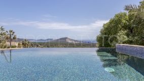 Fantastic 5 bedroom en suite villa in Vista Alegre with fantastic sea views