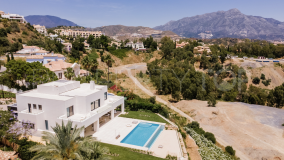Buy Monte Halcones villa with 6 bedrooms