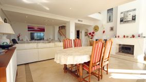 Semi Detached House for sale in Los Arqueros, Benahavis