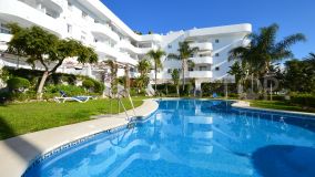 For sale ground floor duplex with 3 bedrooms in Marbella Real