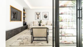 Fully renovated modern 4 bedroom duplex penthouse with panoramic sea views in Las Colinas de Marbella - Benahavis