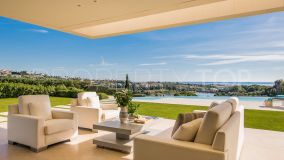 Excellent 5 bedroom frontline golf Villa with panoramic sea views in Los Flamingos - Benahavis