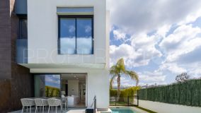 Villa en venta de 3 dormitorios en Santa Eulalia del Río