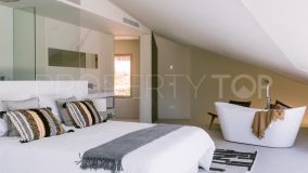 Villa en venta en San José con 5 dormitorios
