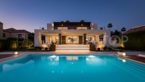 Comprar villa en Los Naranjos Golf con 7 dormitorios