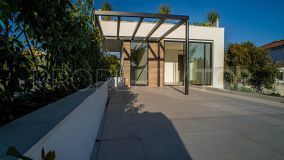 Villa de 6 dormitorios en venta en Linda Vista Baja
