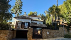 Villa for sale in Altos Reales, Marbella Golden Mile