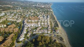 Luxury Beachfront Townhouse in Bahia de Marbella, Málaga