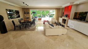 Villa en venta en Casablanca, Marbella Golden Mile
