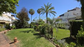Apartamento en venta en Jardines de Sierra Blanca, Marbella Golden Mile