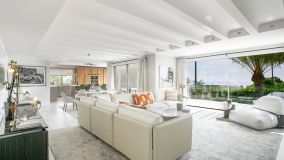 Villa for sale in Rocio de Nagüeles, Marbella Golden Mile