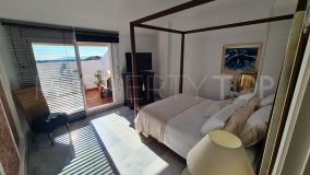 For sale duplex penthouse in Los Pinos de Nagüeles with 1 bedroom