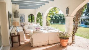 Villa with 7 bedrooms for sale in Calahonda