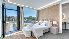 Villa for sale in El Paraiso, Estepona Öst