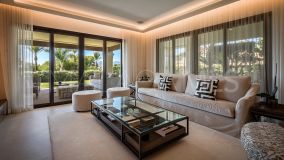 Apartment for sale in Aloha Park, Nueva Andalucia