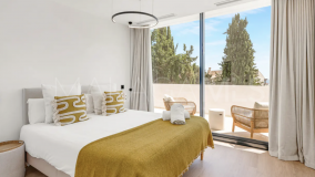 Villa for sale in Artola, Marbella East
