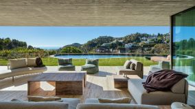 Villa for sale in El Madroñal, Benahavis