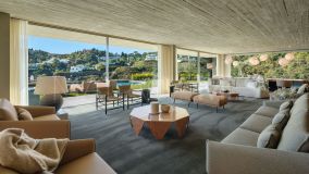 Villa for sale in El Madroñal, Benahavis