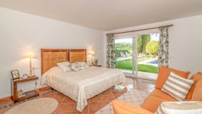 Villa for sale in Rio Real, Marbella East
