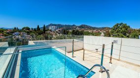 Adosado en venta en Rio Real, Marbella Este