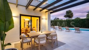 Villa for sale in San Pedro de Alcantara