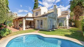 Villa for sale in Beach Side Golden Mile, Marbella Golden Mile