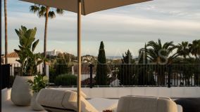 Villa for sale in Benahavis