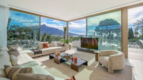 Villa for sale in Nueva Andalucia, Marbella