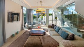 Villa zu verkaufen in Nueva Andalucia, Marbella