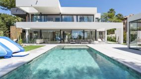 Villa for sale in Rocio de Nagüeles, Marbella Golden Mile