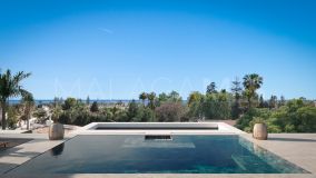 Villa for sale in Cortijo Blanco, San Pedro de Alcantara