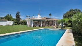 Villa zu verkaufen in El Paraiso, Estepona Ost