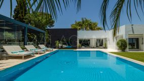 Villa for sale in Nueva Andalucia, Marbella