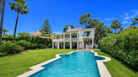 Villa en venta en Marbella Este