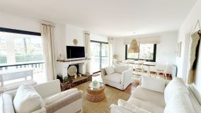 Villa for sale in Marbella East