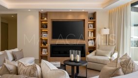 Lägenhet for sale in Coto Real, Marbella Golden Mile