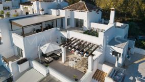 Zweistöckiges Penthouse zu verkaufen in Aloha, Nueva Andalucia
