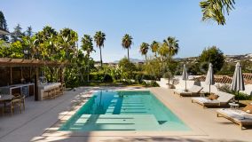 Villa for sale in Nueva Andalucia, Marbella
