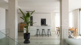 Zweistöckiges Penthouse zu verkaufen in Los Naranjos, Nueva Andalucia