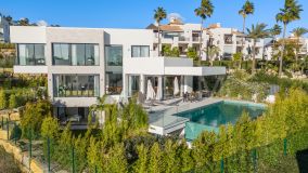 Villa for sale in Mirador del Paraiso, Benahavis