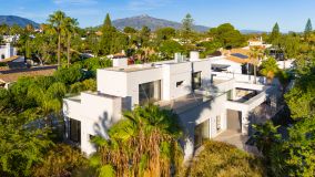 Villa for sale in Guadalmina Baja, San Pedro de Alcantara