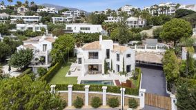 Villa en venta en La Alqueria, Benahavis