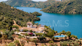 Villa en venta en Istan