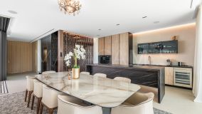 Parvilla for sale in Nueva Andalucia, Marbella