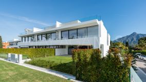Villa Jumelée for sale in Atalaya de Rio Verde, Nueva Andalucia