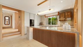 Villa zu verkaufen in Nueva Andalucia, Marbella