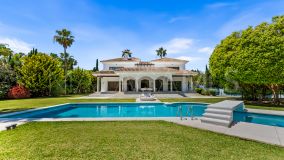 Villa for sale in Guadalmina Baja, San Pedro de Alcantara