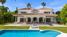 Villa for sale in Guadalmina Baja, San Pedro de Alcantara